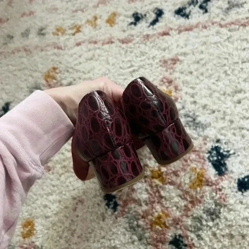 J.crew burgundy suede heels‎ 7